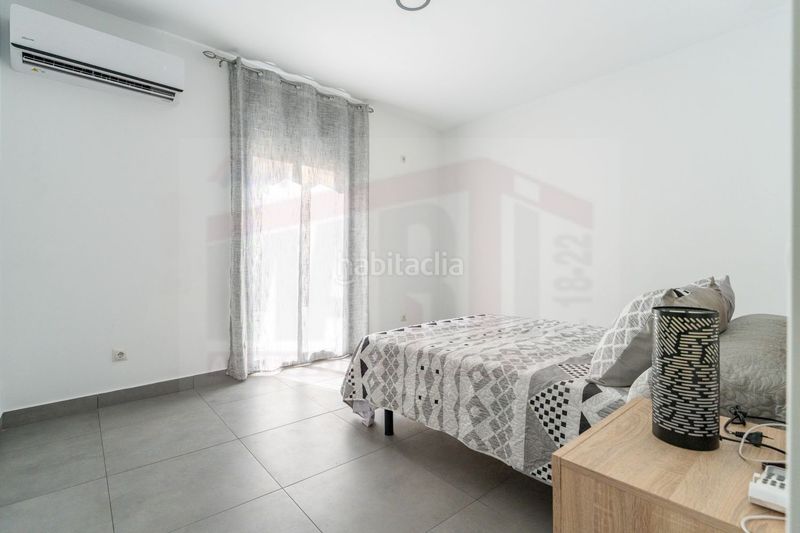 Foto 542b8a98-f69c-4a46-9dd4-1e01ae51751f. Casa amb calefacció aparcament a Llevant Reus