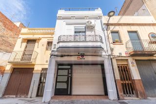 House  Sanc roc. Casa en venta en riera miró, 4 dormitorios.