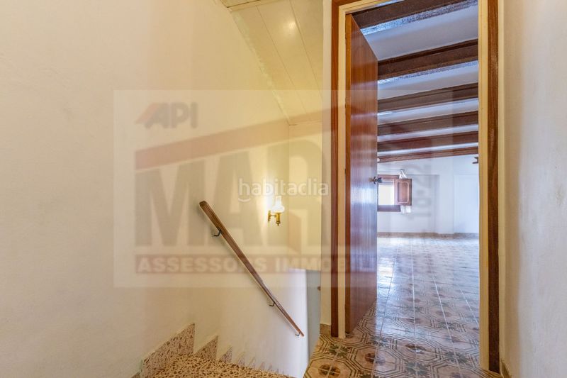 Foto bacd86a3-9c53-4943-93ed-3e43de8e22f1. Casa amb calefacció a Gratallops