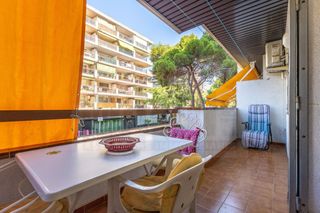 Pis a Mar i Camp - Platja dels Capellans. Piso en venta en salou, 2 dormitorios.