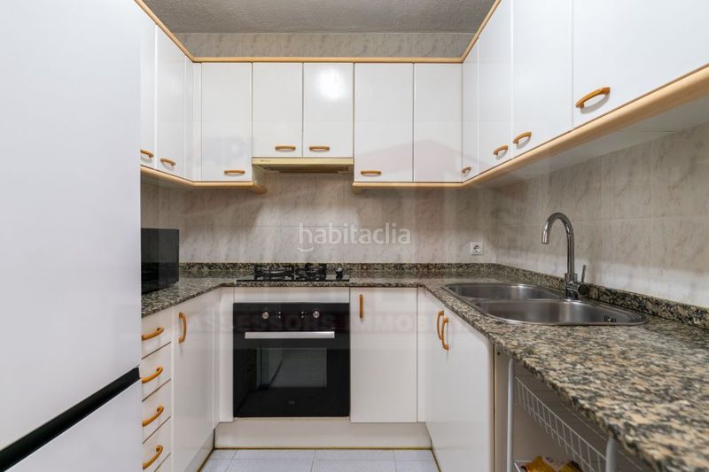 Foto b353fa1f-aeea-4e6a-b318-ab7ea57b4b59. Pis amb calefacció a Ponent Reus