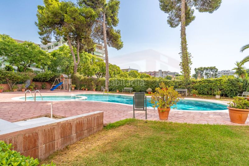 Foto 226a2660-f587-4d89-a810-bfd6a77e9f27. Pis amb calefacció aparcament piscina a Mar i Camp - Platja dels Capellans Salou
