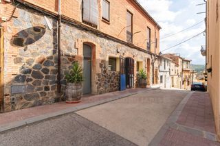 Geschäftsraum  Clos. Restaurante en venta en bellmunt del priorat.