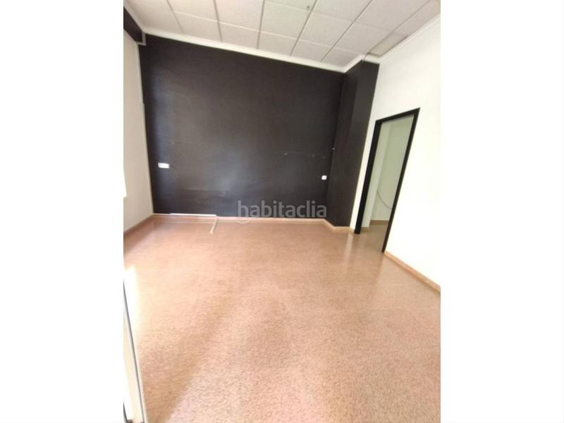 Foto 06880e04-603f-4df4-b2d8-504c9b080ddb. Lloguer local comercial a Ibi