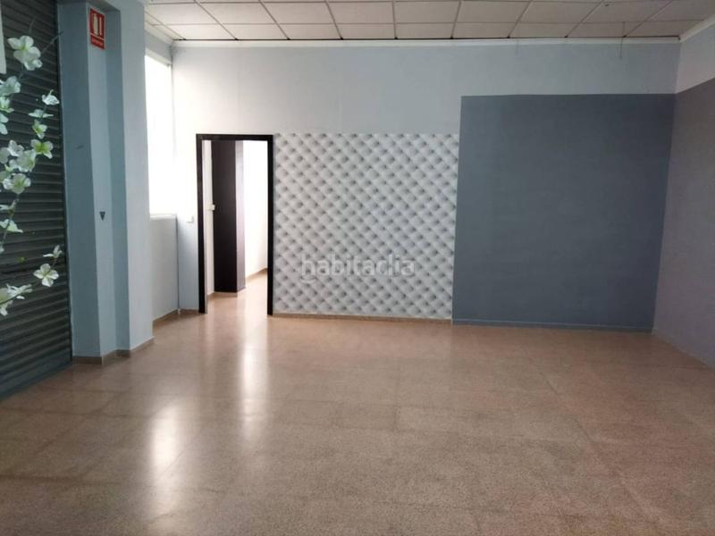 Foto 0bce3224-da0d-4104-81d0-35a2a2867a54. Lloguer local comercial a Ibi