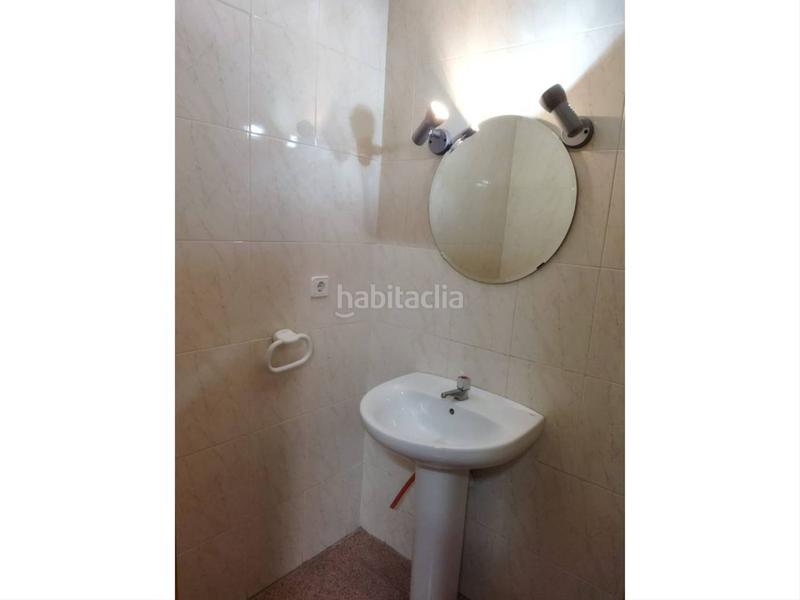 Foto 3740c2c4-6a87-4a15-be9a-aa9ceb74ec4b. Lloguer local comercial a Ibi