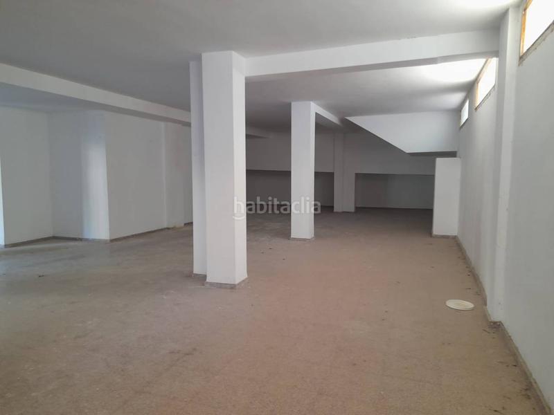 Foto 2bf2dd7c-ae91-419f-a93c-fc7e5a807b9d. Business premise in Ibi