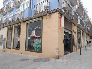 Local Comercial  San roque. Local comercial totalmente equipado en venta