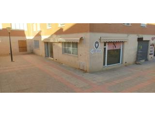 Local commercial  Nicolas paya. Local en venta plaza nicolás payá frente museo del juguete