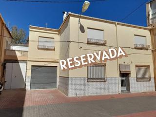 Casa a Ibi. Casa con cochera en venta