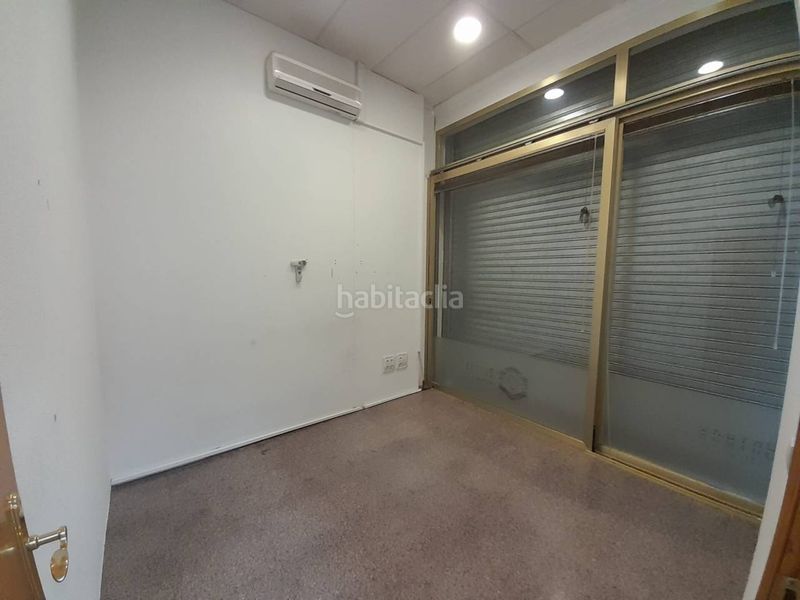 Foto 48922acc-60c4-4b8c-806a-8c64d842c941. Affitto ufficio con parcheggio in Ibi