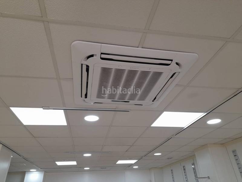 Foto f0e2f339-ee5f-4b8a-be88-bc99f55aac7c. Local commercial dans Ibi