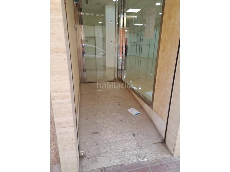 Foto f7737987-3ae2-4e8a-bbe4-d40a9530cbbc. Local commercial dans Ibi