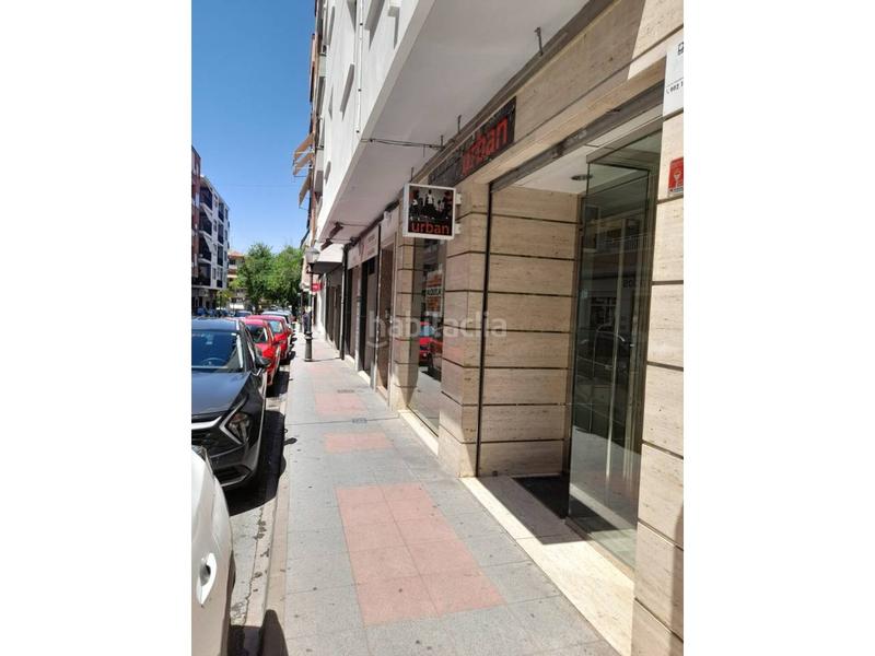 Foto 9e8196b1-d430-4889-a048-f91eb677411f. Lloguer local comercial a Ibi