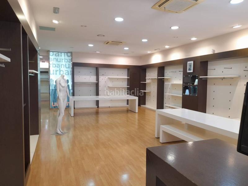 Foto bee6496d-89c6-4fa4-97b5-e5b8e7be27bc. Lloguer local comercial a Ibi