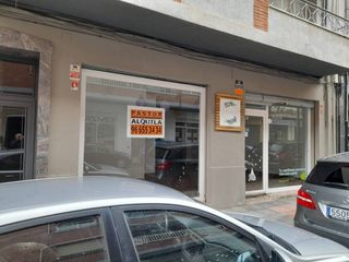 Local commercial à Avenida DE LA PAZ