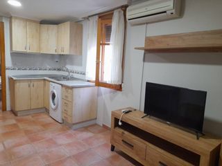 Rent Flat  Calle san juan. Estudio amueblado en alquiler