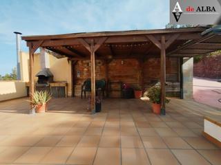 Haus  Carrer roca vilana. Casa a 4 vientos a un minuto de pallejà centro!!!
