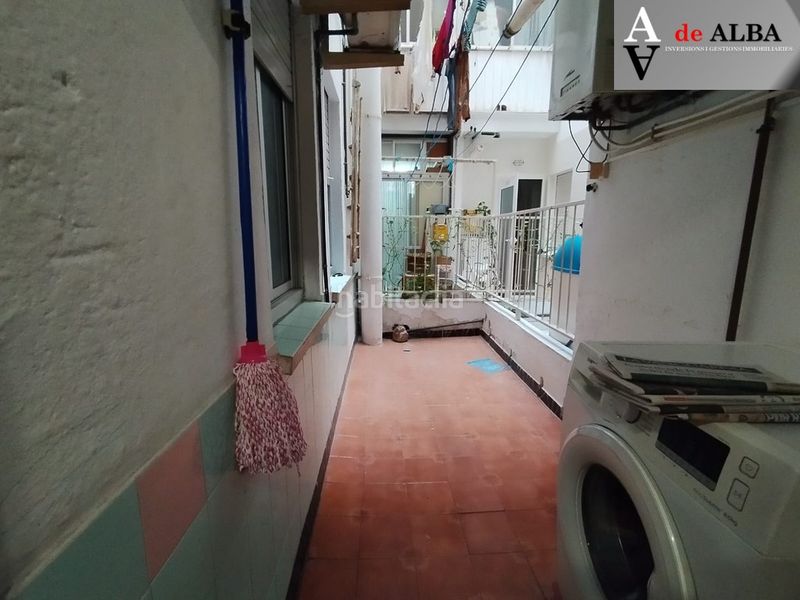 Foto aaf47f2e-e7e1-47bf-975e-833cae0cdcfb. Pis amb calefacció a Centre Esplugues de Llobregat