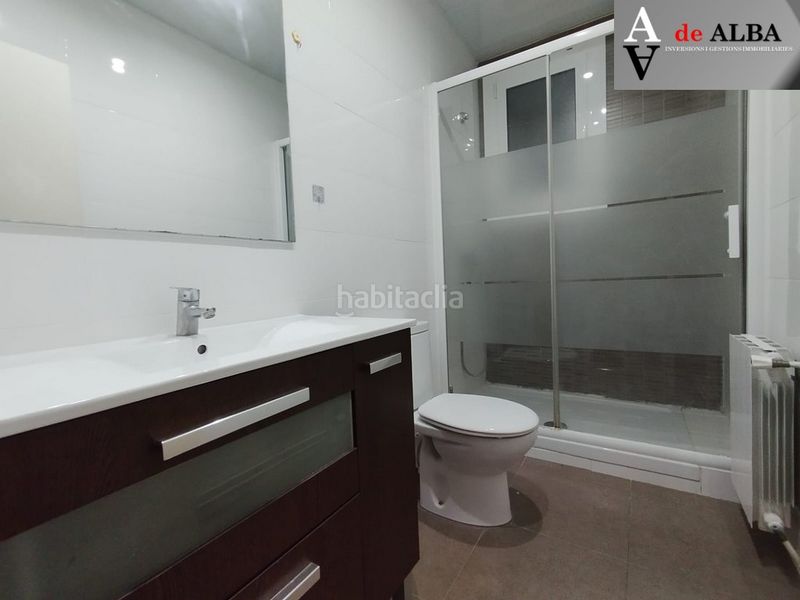 Foto b0358a14-077b-470a-9ec9-a6cd33d48499. Pis amb calefacció a Centre Esplugues de Llobregat