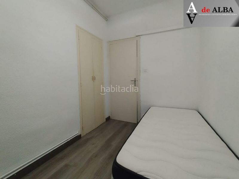 Foto fc9fa5dc-2510-4122-baf7-b019ea2c01a6. Pis amb calefacció a Centre Esplugues de Llobregat