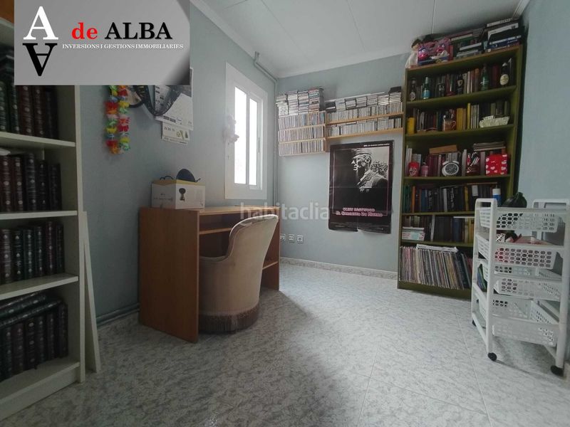Foto 8875a39d-71bb-4fea-9bcb-99bd06d93047. Penthouse with heating in Pallejà