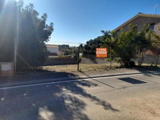 Terreny residencial  Calle sanera. Bonanova solar urbanizado con servicios y vistas al mar