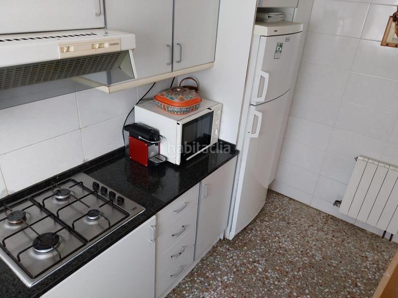 Foto 43b339bb-4977-431a-98c0-1c6e53c401f9. Casa adossada amb calefacció aparcament piscina a Vendrell (El)