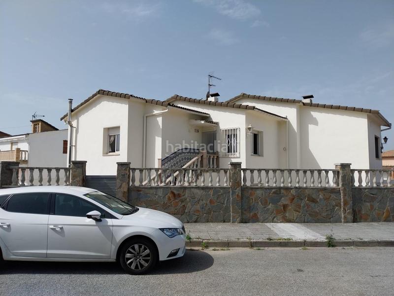 Foto 54f01881-95b1-47fa-bf80-8ba0bf507b26. Casa adossada amb calefacció aparcament piscina a Vendrell (El)