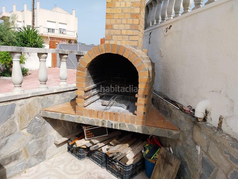 Foto 8735d4d7-a0f0-40bb-beae-a369d5e2e171. Casa adossada amb calefacció aparcament piscina a Vendrell (El)
