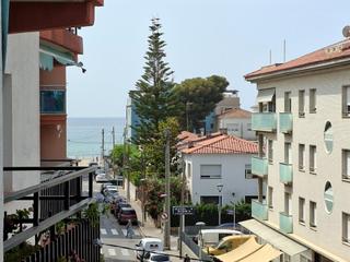 Flat in Calafell Platja. Piso con vistas al mar