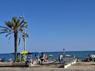 Rez-de-chaussée à Calafell Platja. Piso al lado de la playa