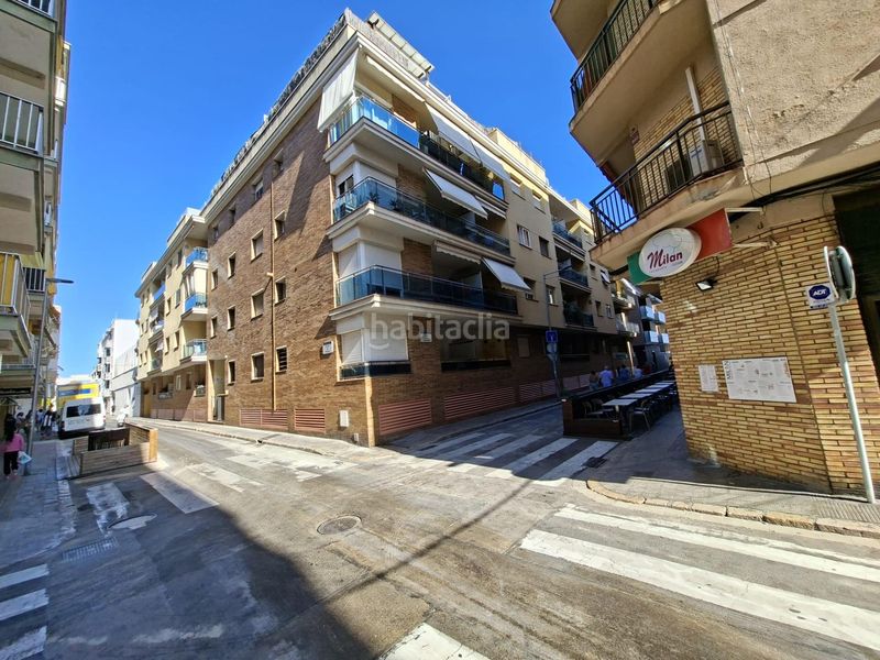 Foto cb0fe34b-c26f-465d-8478-520f085edf96. Planta baixa a Calafell platja Calafell