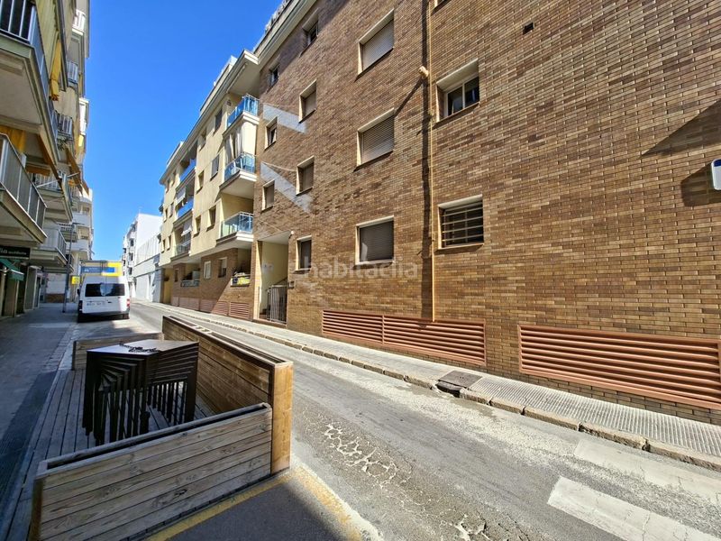 Foto e07f943a-7a65-414d-bc93-e192362a70e1. Planta baixa a Calafell platja Calafell