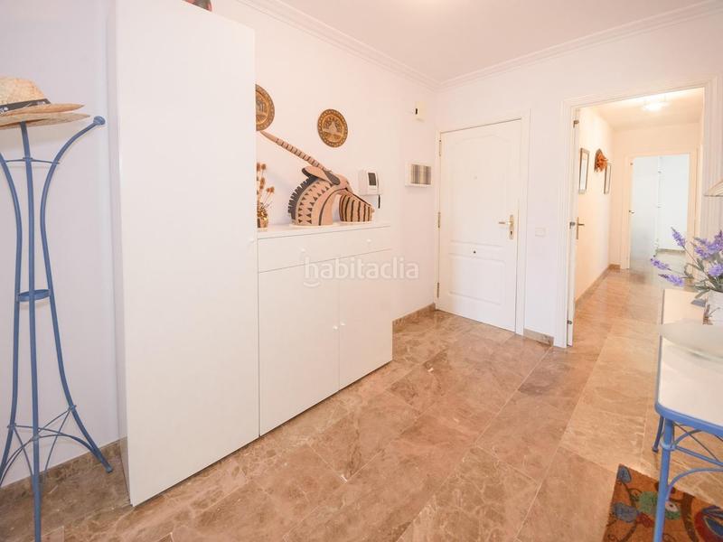 Foto 0de69b9a-cade-4fb6-8d46-6615b524f47e. Ático atico con vistas al mar con piscina comunitaria en Calafell