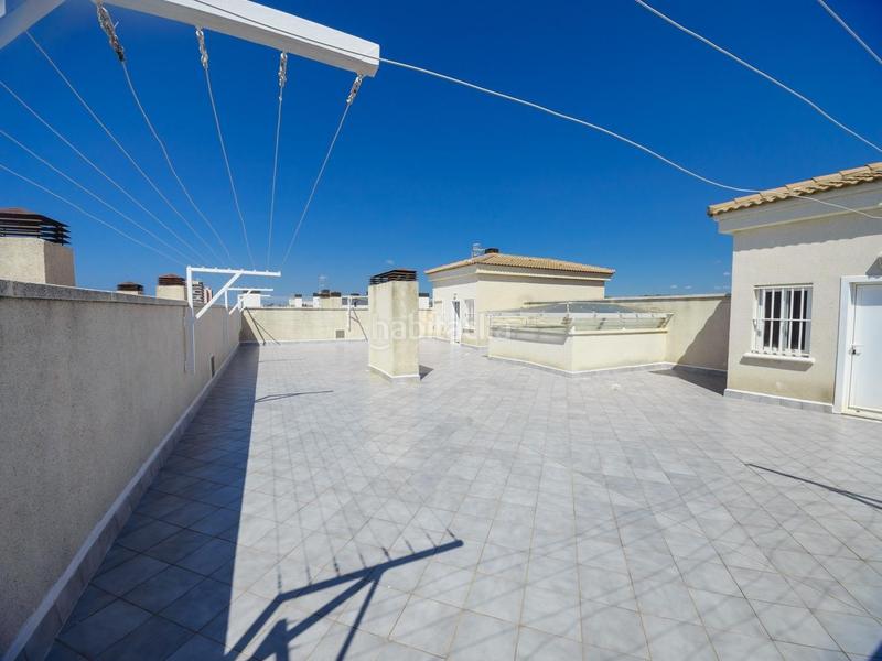 Foto 4f27f3e3-6d09-4236-a601-7193f55a39b1. Ático atico con vistas al mar con piscina comunitaria en Calafell