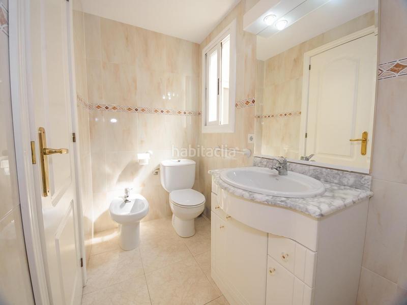Foto 5a5aa48a-ee65-4a2d-a38e-5ed43c710485. Ático atico con vistas al mar con piscina comunitaria en Calafell