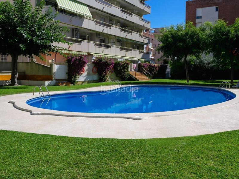 Foto 7e8e8e6e-3f37-4d88-b83d-30880dc6bc4d. Ático atico con vistas al mar con piscina comunitaria en Calafell