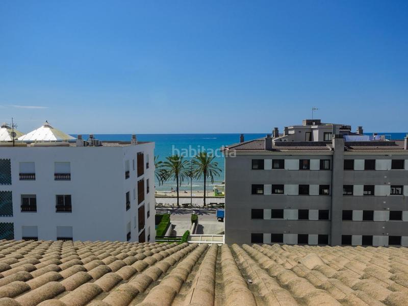 Foto dae1c952-4584-49d9-9f6f-dfc3a4c05810. Ático atico con vistas al mar con piscina comunitaria en Calafell