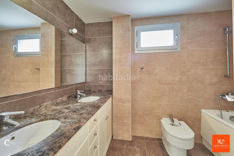 Foto 397e9f54-160c-497e-8cc1-0c08cf9e5123. Casa adossada amb aparcament a La Mora Tarragona