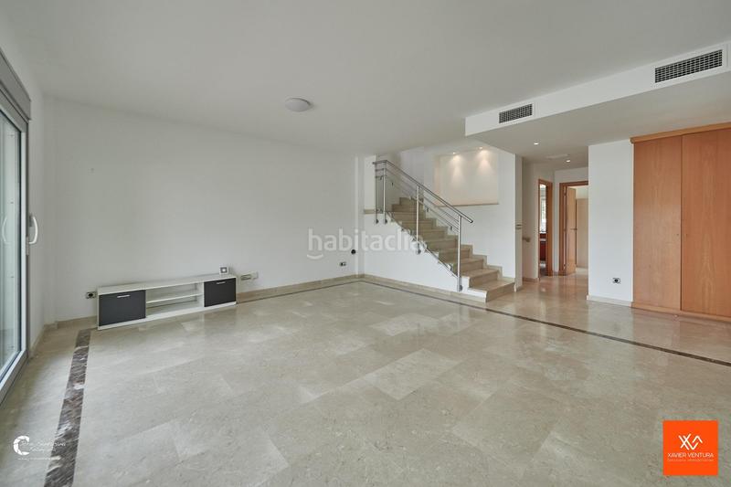 Foto 4082f7d5-e746-45a2-99af-b54bd5cb0459. Casa adossada amb aparcament a La Mora Tarragona