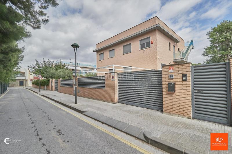 Foto 49056bfc-a0e3-4d2a-b82c-64166b8760bb. Casa adossada amb aparcament a La Mora Tarragona