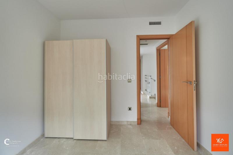 Foto a2eb1732-0a2a-476b-bdfc-aeb019044330. Casa adossada amb aparcament a La Mora Tarragona