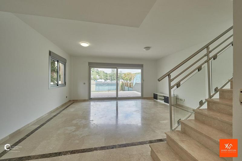 Foto d47309fa-ed4e-46ca-903f-d36aaecbd6fc. Casa adossada amb aparcament a La Mora Tarragona