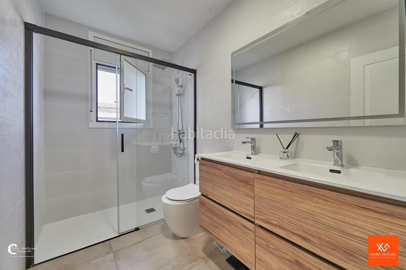 Foto d7b7d598-959a-49de-a625-4ce3224bf2f0. Chalet avec parking dans Calafell residencial Calafell