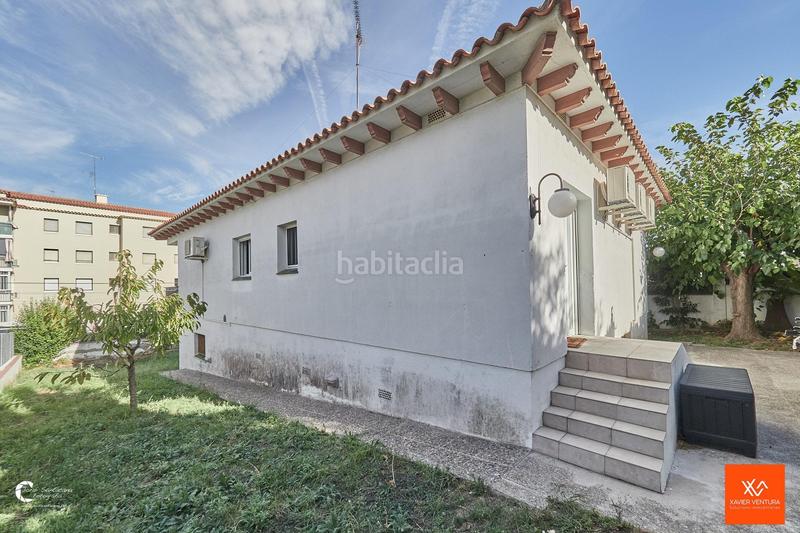 Foto f5661f8e-9554-4cec-8cc3-c0cf2b9965ff. Chalet avec parking dans Calafell residencial Calafell