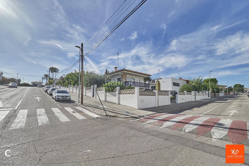 Foto f107f762-b176-4112-9dcc-feb7a9a2b648. Casa amb aparcament a Calafell residencial Calafell