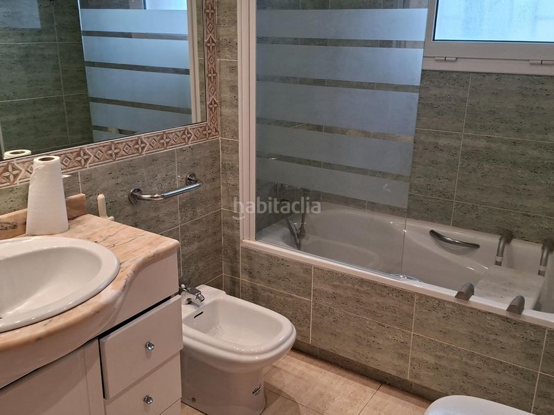 Foto 1e44206c-4b21-4a58-a9b5-ff0d8ffd0f81. Casa adossada amb aparcament piscina a Calafell residencial Calafell