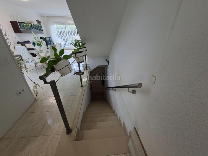 Foto 4a889d33-de3e-4459-815e-0fe89d9dda90. Casa adossada amb aparcament piscina a Calafell residencial Calafell