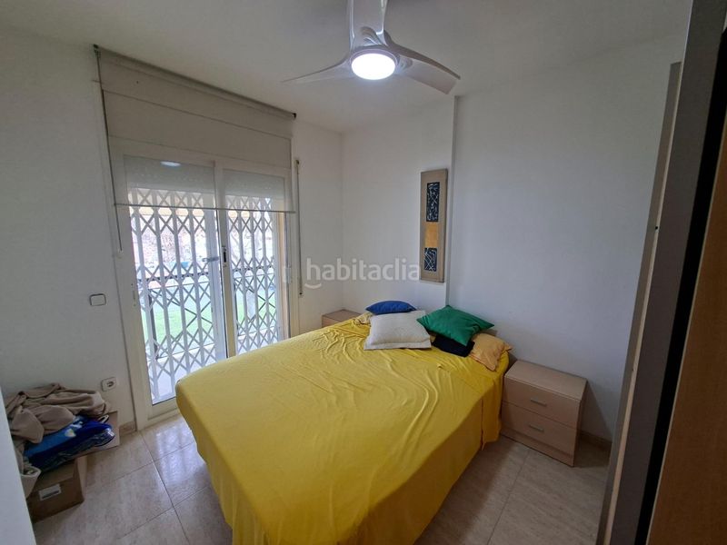 Foto c6bd1a0f-8f42-4bd5-9198-dfc1eaa3a538. Casa adossada amb aparcament piscina a Calafell residencial Calafell